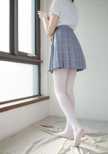 《苦月亮》_国产剧完整视频观看